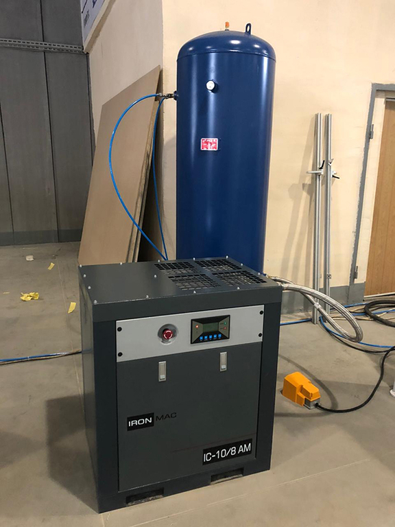Винтовой маслозаполненный компрессор WoodTec IC 10 AM — фото 2