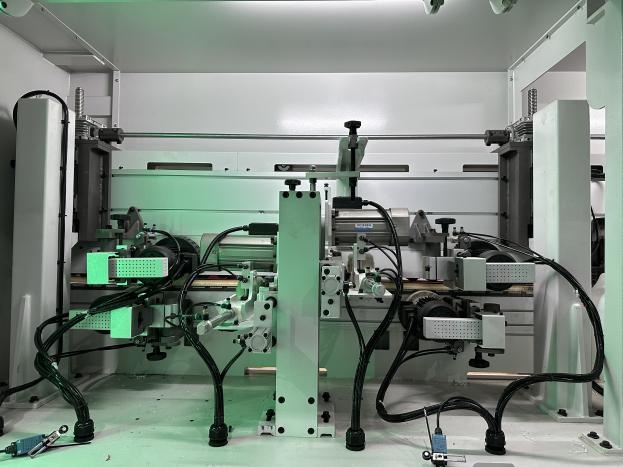 Кромкооблицовочный автоматический станок HOLD LASER S600 — фото 10