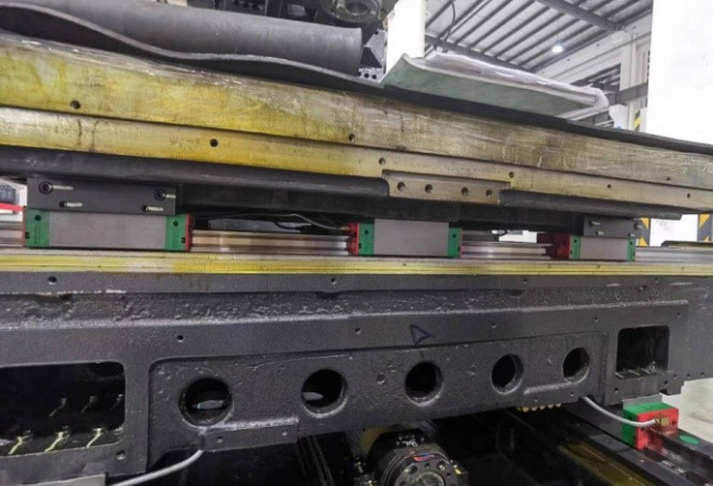 Вертикальный фрезерный обрабатывающий центр IRONMAC IMV-12.60 PRO — фото 8
