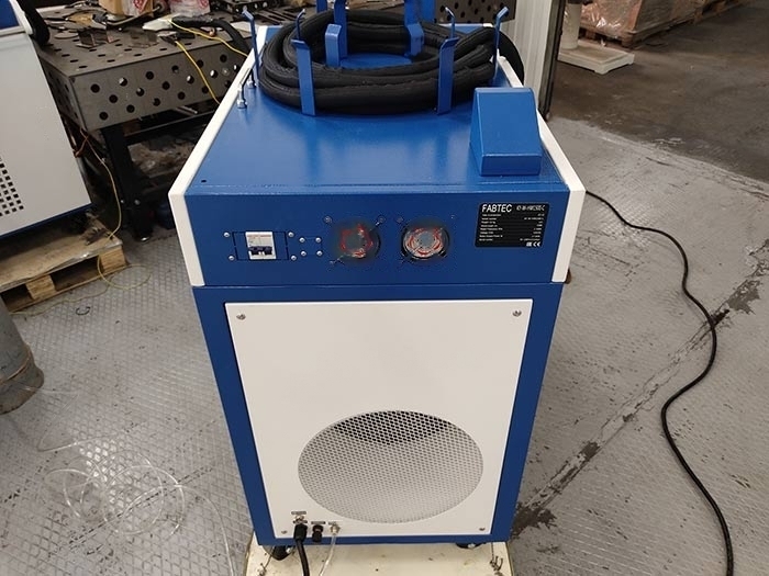 Аппарат лазерной сварки KY-W-HW1500-C 1.5кВт Raycus 4в1 (резка, сварка, очистка, очистка сварочных швов) с механизмом подачи проволоки и водным охлаждением — фото 8