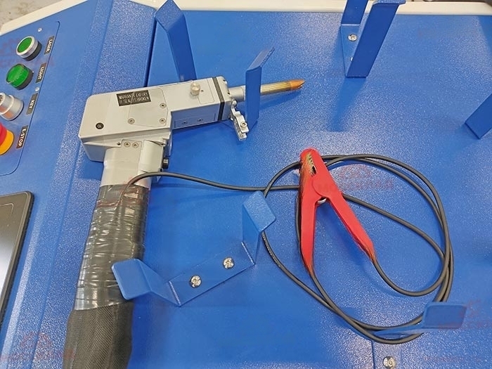 Волоконно-лазерный сварочный аппарат MFKY-W-HW1000-C 1кВт IPG с механизмом подачи проволоки — фото 21