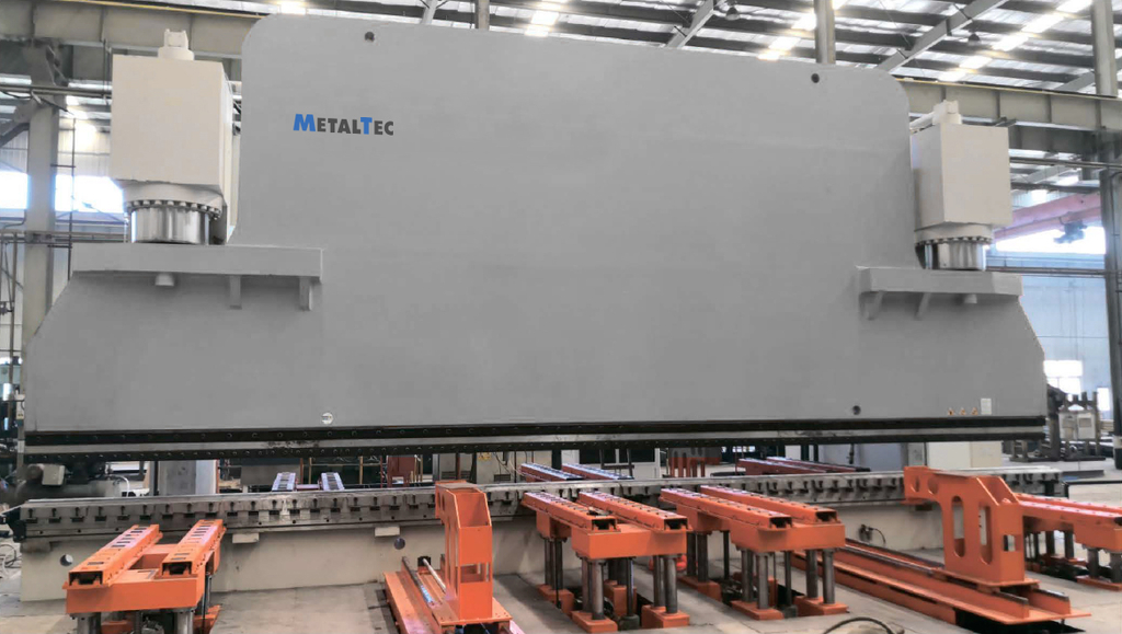 Листогибочный гидравлический пресс с ЧПУ MetalTec HBC 1000/6000 — фото 4