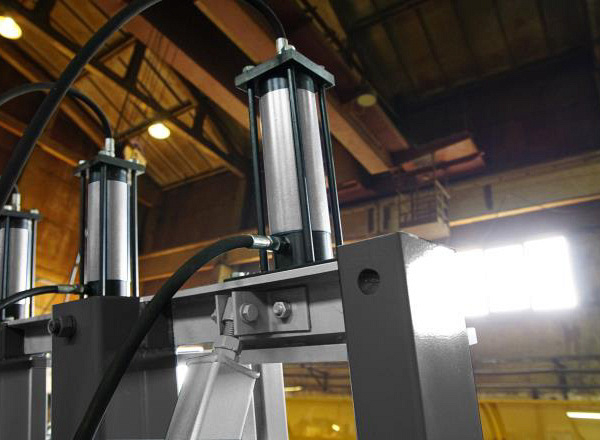Прессы гидравлические для бруса IRONMAC Press 200/HM — фото 9